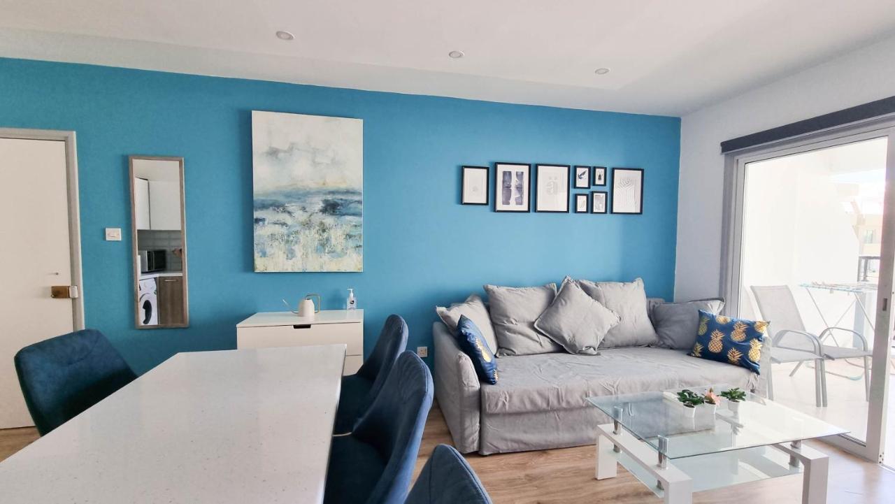 Modern Retreat: 2Br Stylish Apt With Comfy Rooms! Smart Tv With 200Mbps Internet Ларнака Екстериор снимка